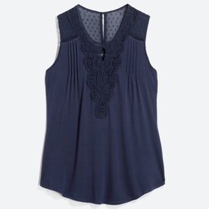 DANIEL RAINN Ranella Crochet Front Keyhole Knit Top size XL